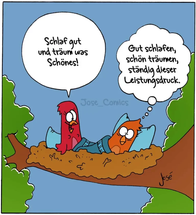 Zwei bunte Vögel sitzen in einer Schlammpfütze. Der rote sagt dem orangenen etwas vor, der orangene antwortet nachdenklich.