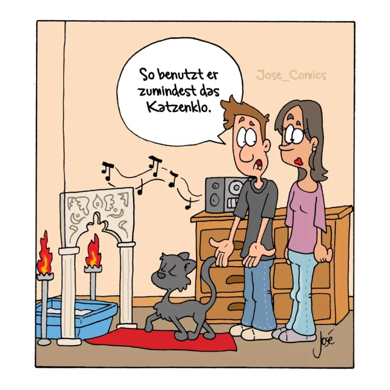 Mann sitzt auf Sofa, zeigt auf eine schwarze Katze und sagt zu seiner Partnerin: 'So benutzt er zumindest das Katzenklo.'