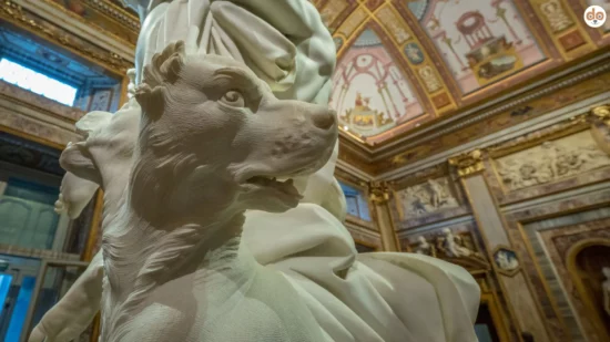 Proserpina Skulptur in der Galleria Borghese, Mandela-Effekt bei Hunden
