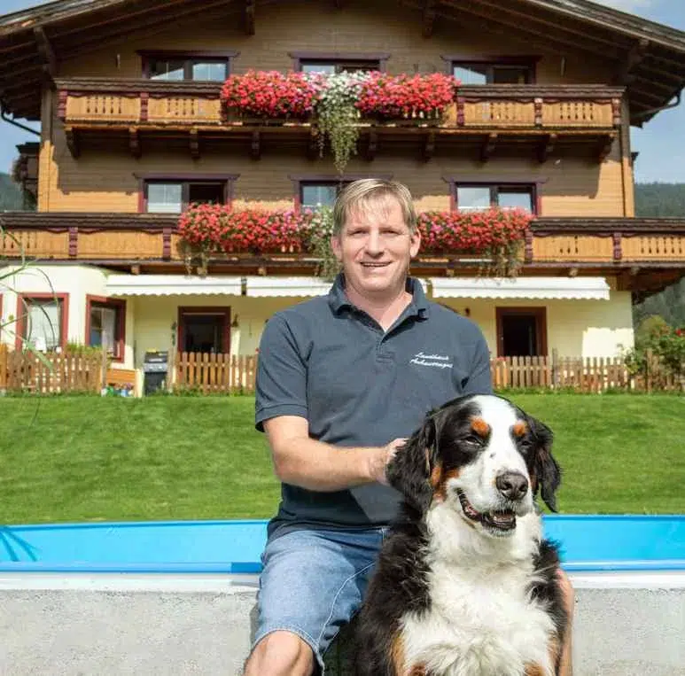 landhaus-aubauerngut-mit-hund