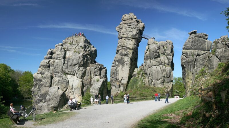Externsteine: Felsenrunde im Teutoburger Wald