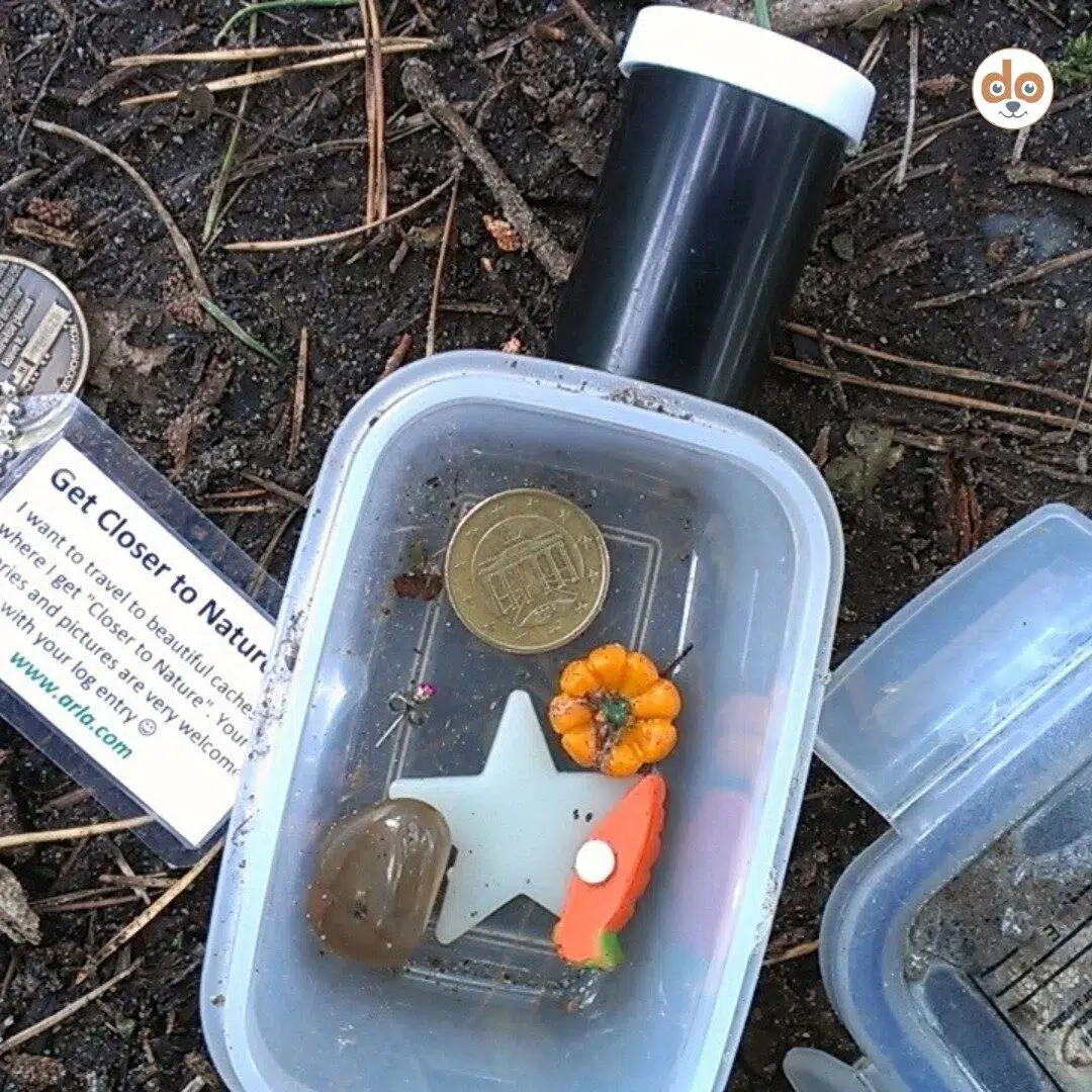 Geocaching Behälter mit Tauschgegenständen
