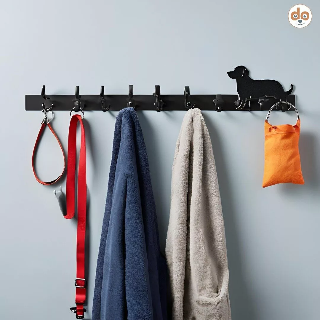Garderobe Leiste Wandhaken mit Halsband Leine Jacke Handtuch Beutel