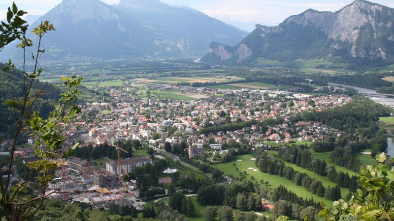 Taminaschlucht und Altes Bad Pfäfers bei Bad Ragaz mit Hund