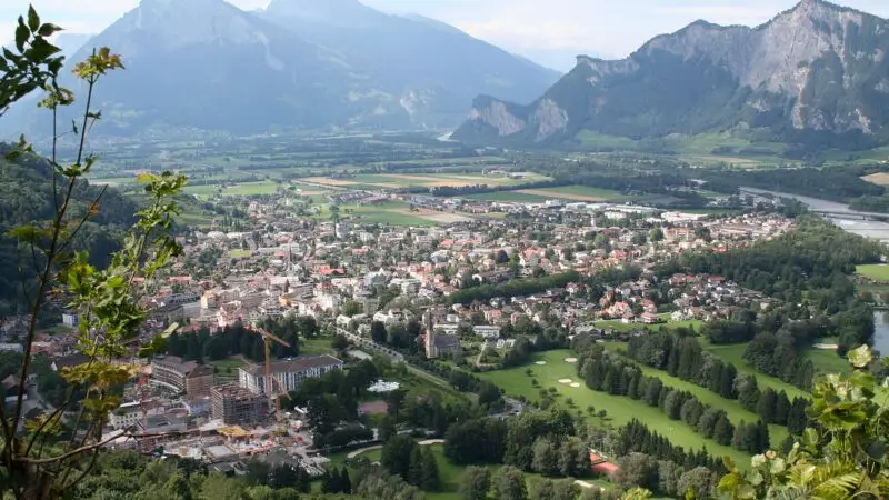 Taminaschlucht und Altes Bad Pfäfers bei Bad Ragaz mit Hund - taminaschlucht altes bad pfaefers bad ragaz