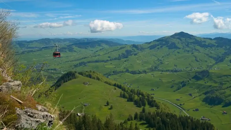 Mit dem Hund zum Seealpsee in Wasserauen (Alpstein, Appenzell) - seealpsee wasserauen appenzell