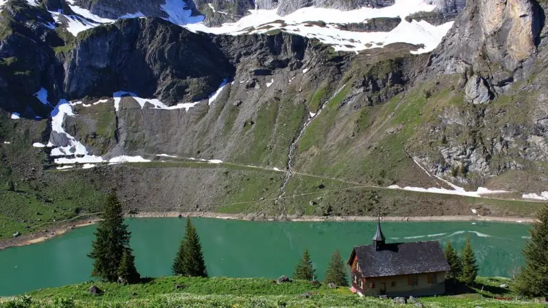 Bannalpsee-Rundweg: gemütliche Hochtal-Runde mit Hund - bannalpsee rundweg