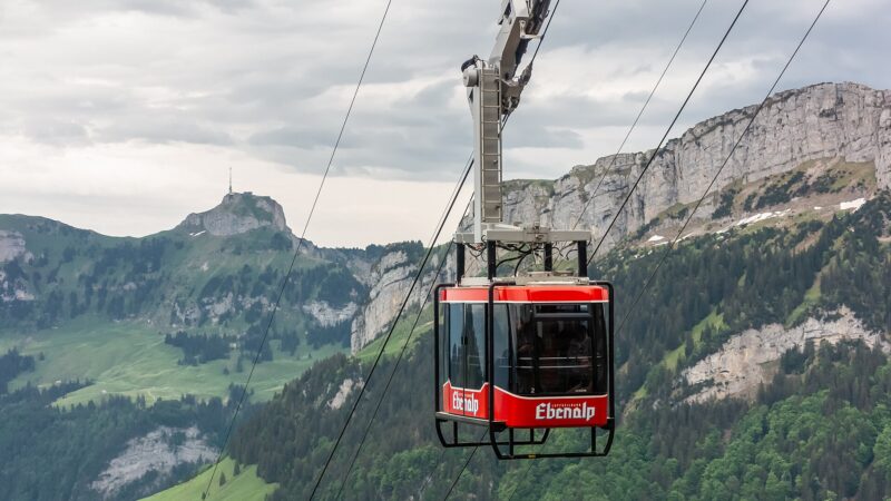 Hoher Kasten mit Hund: Panoramarundweg über dem Alpstein