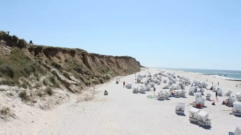 Sylt: Strandspaziergang am Roten Kliff