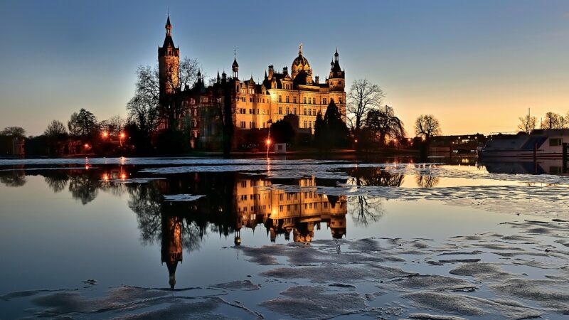Schwerin (Kreisfreie Stadt) - 20664