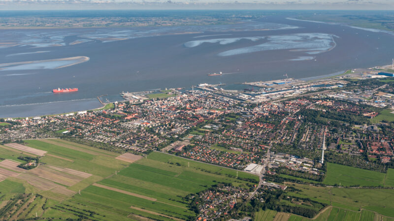 Hundestrand Sahlenburg - 13 09 23 Fotoflug Nordsee RalfR N3S 8954
