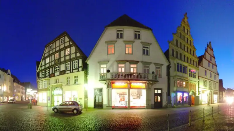 Landschaftsgarten Bad Salzuflen - BadSalzuflen Osterstrasse Nacht Panorama 2006 02 24