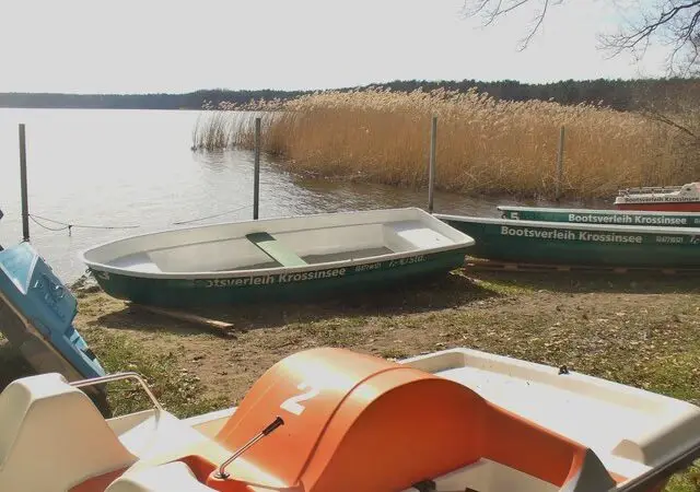 Schmöckwitzer Werder & Crossinsee-Rundweg - Bootsverleih Krossinsee 28Krossin Lake Boat Hire29 geo.hlipp .de 34917
