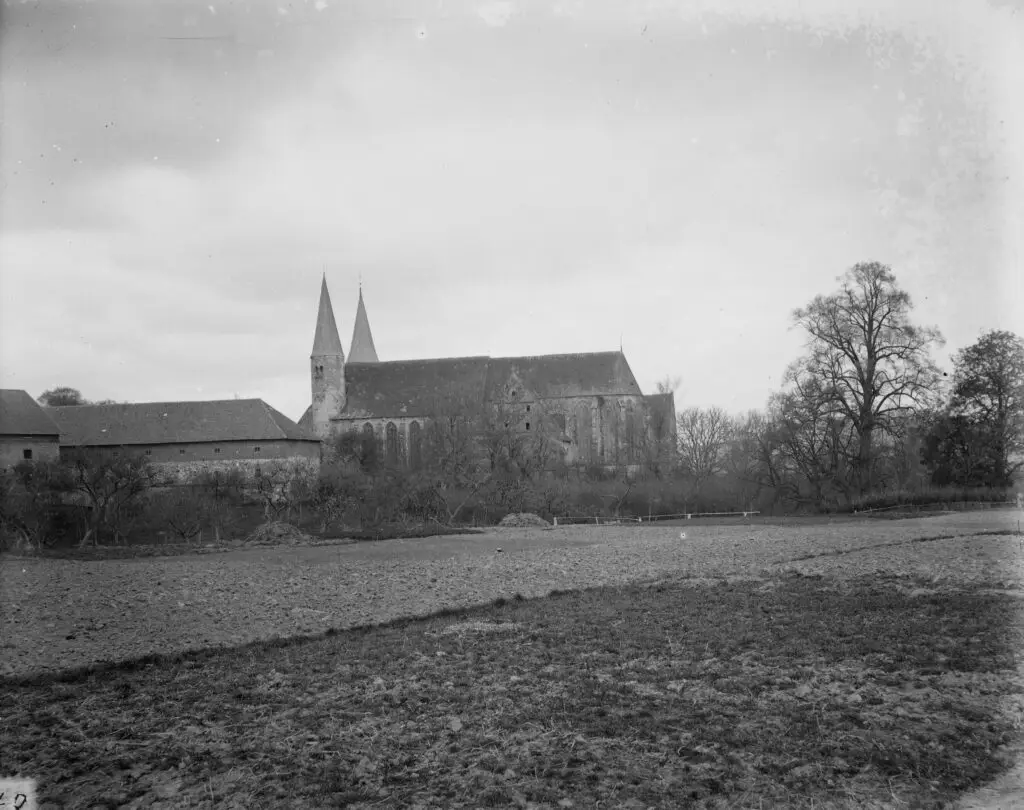 Wanderrunde am Kloster Möllenbeck / Walterbachtal