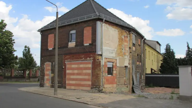 Piltzteichanlage (Grüne Lunge) Bitterfeld - Ernst ThC3A4lmann StraC39Fe 462C 22C Greppin2C Bitterfeld Wolfen2C Landkreis Anhalt Bitterfeld