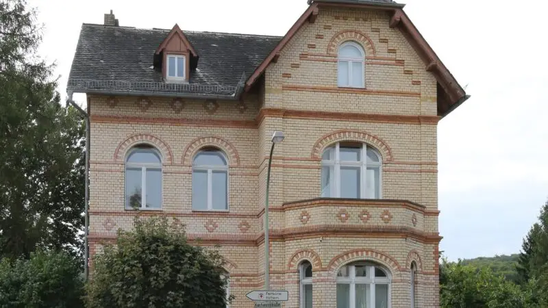 Taunus Waldvogelpfad Hofheim - Hofheim Taunus KurhausstraC39Fe 43 28KD.HE 46082 1 09.201529