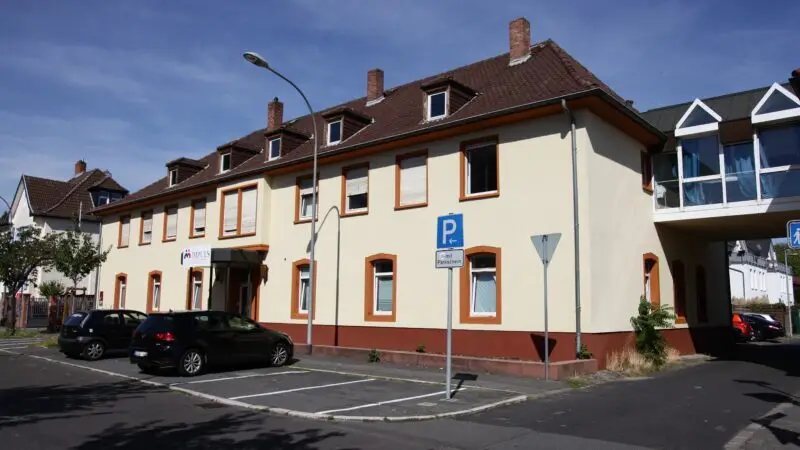 Verna-Park in Rüsselsheim - Manufaktur Hasenhaar Schneiderei Stein2C RC3BCsselsheim am Main