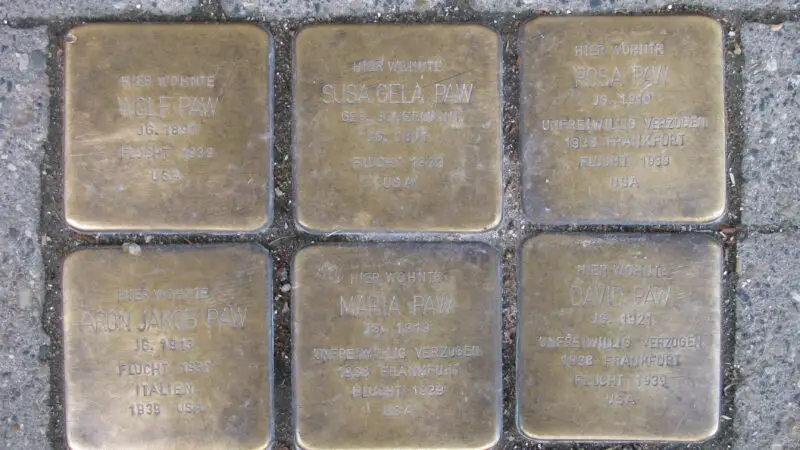 Kelsterbacher Stadtwald mit Spiel- und Fitnessroute - Stolpersteinlage2C 12C BergstraC39Fe 232C Kelsterbach2C Landkreis GroC39F Gerau 1