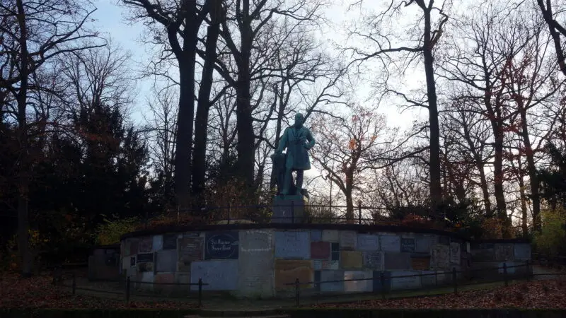 Hasenheide (Volkspark Neukölln) - Volkspark Hasenheide2C Bild 1