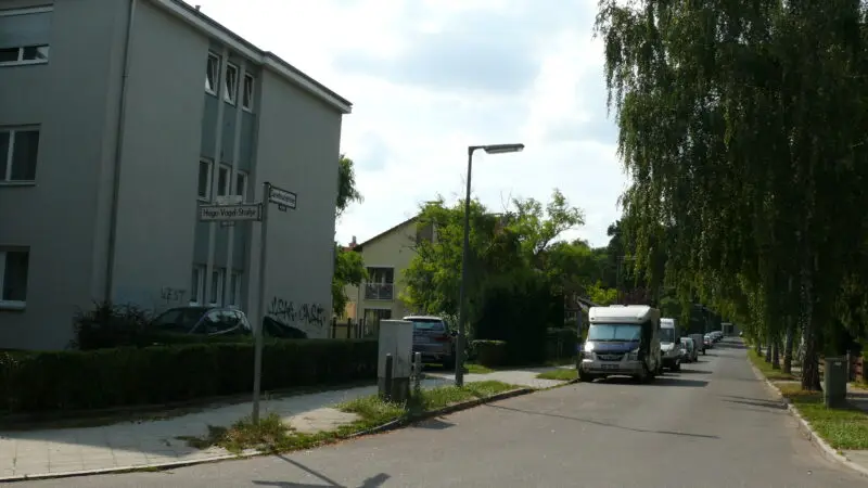 Hundeauslaufgebiet Wannsee (Wald gegenüber der Pfaueninsel) - Wannsee SauerbruchstraC39Fe 001