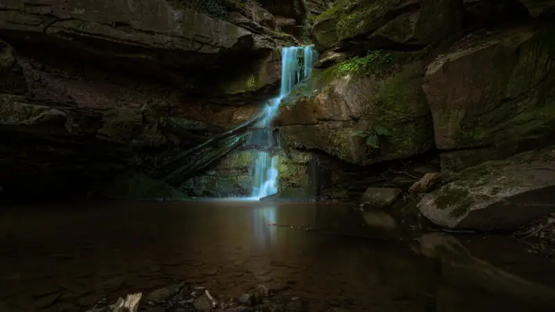 Margarethenschlucht (Neckargerach–Mosbach, Neckarsteig Etappe 7) - Wasserfall in der Margarethenschlucht