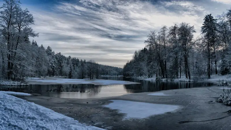 Ebnisee (Rundtour "Idyllische Straße") - Winterpanorama am Ebnisee