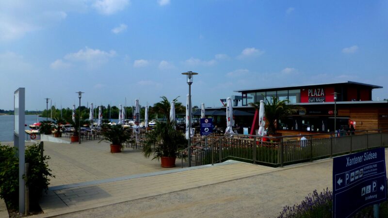 Xantener Südsee – Rundweg (Freizeitzentrum Xanten) - Xanten SC3BCdsee panoramio